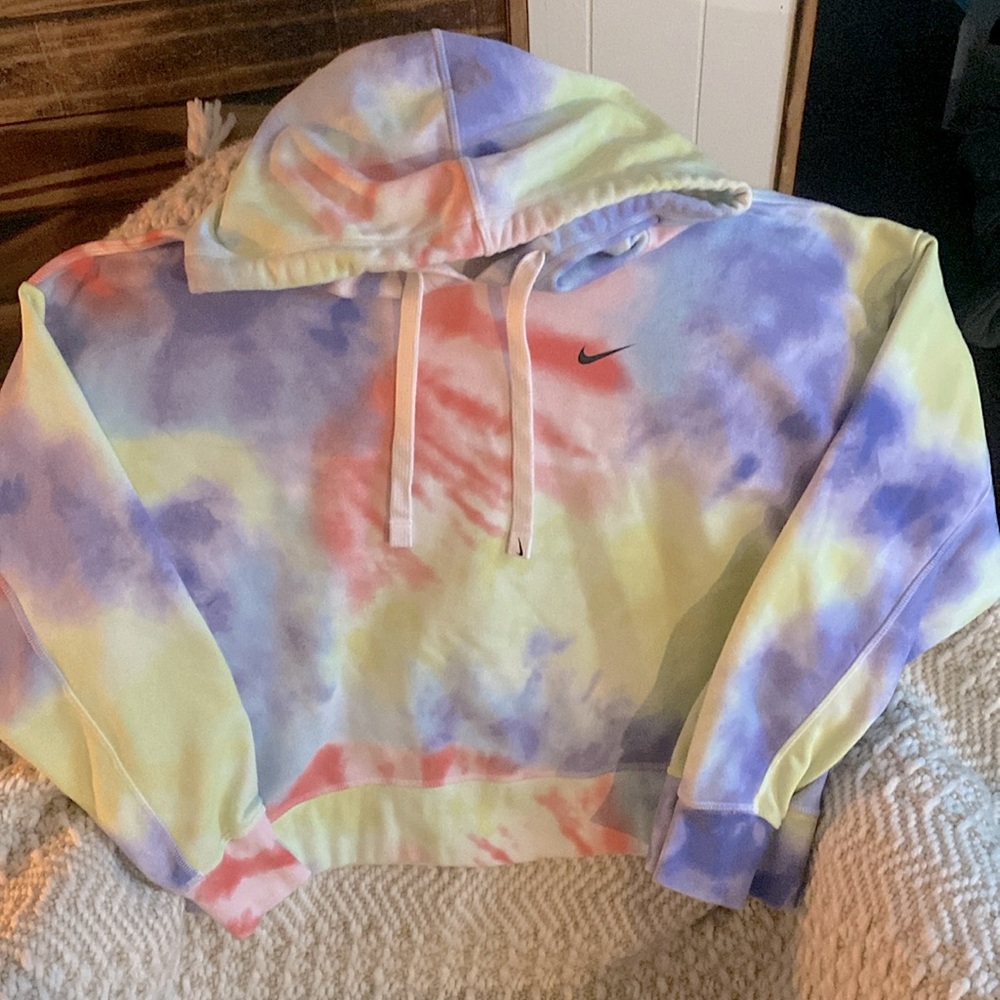 Nike Cropped Tye Dye Hoodie
